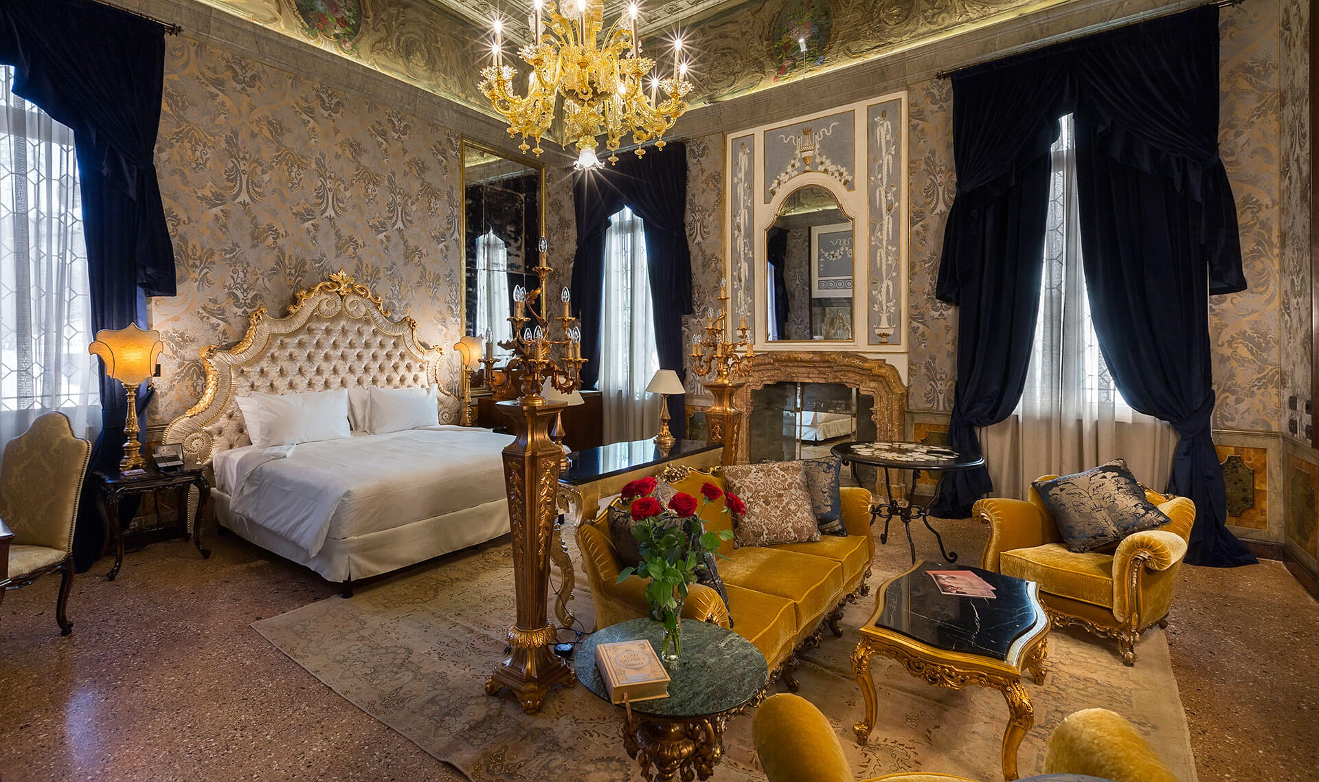 Luxury Suite Open Plan - Beautiful Grand Canal Views in Venice, Italy